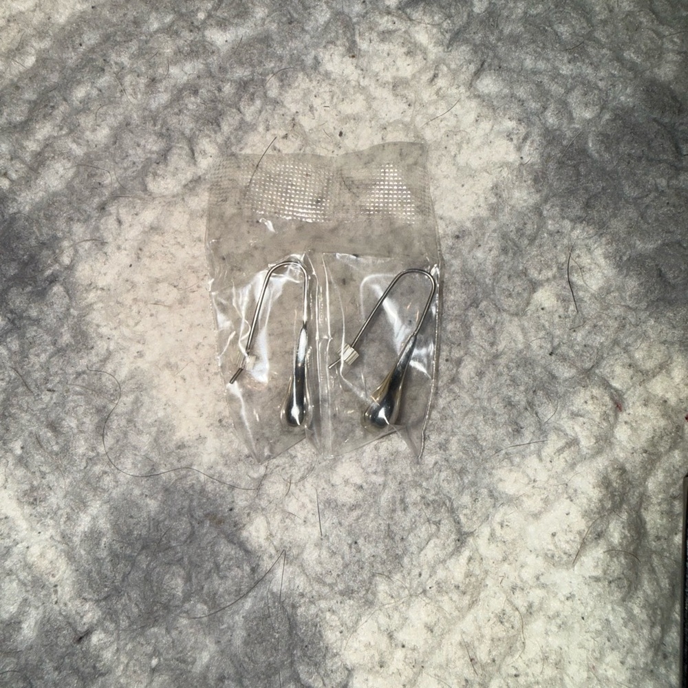 Avon Silver Earrings